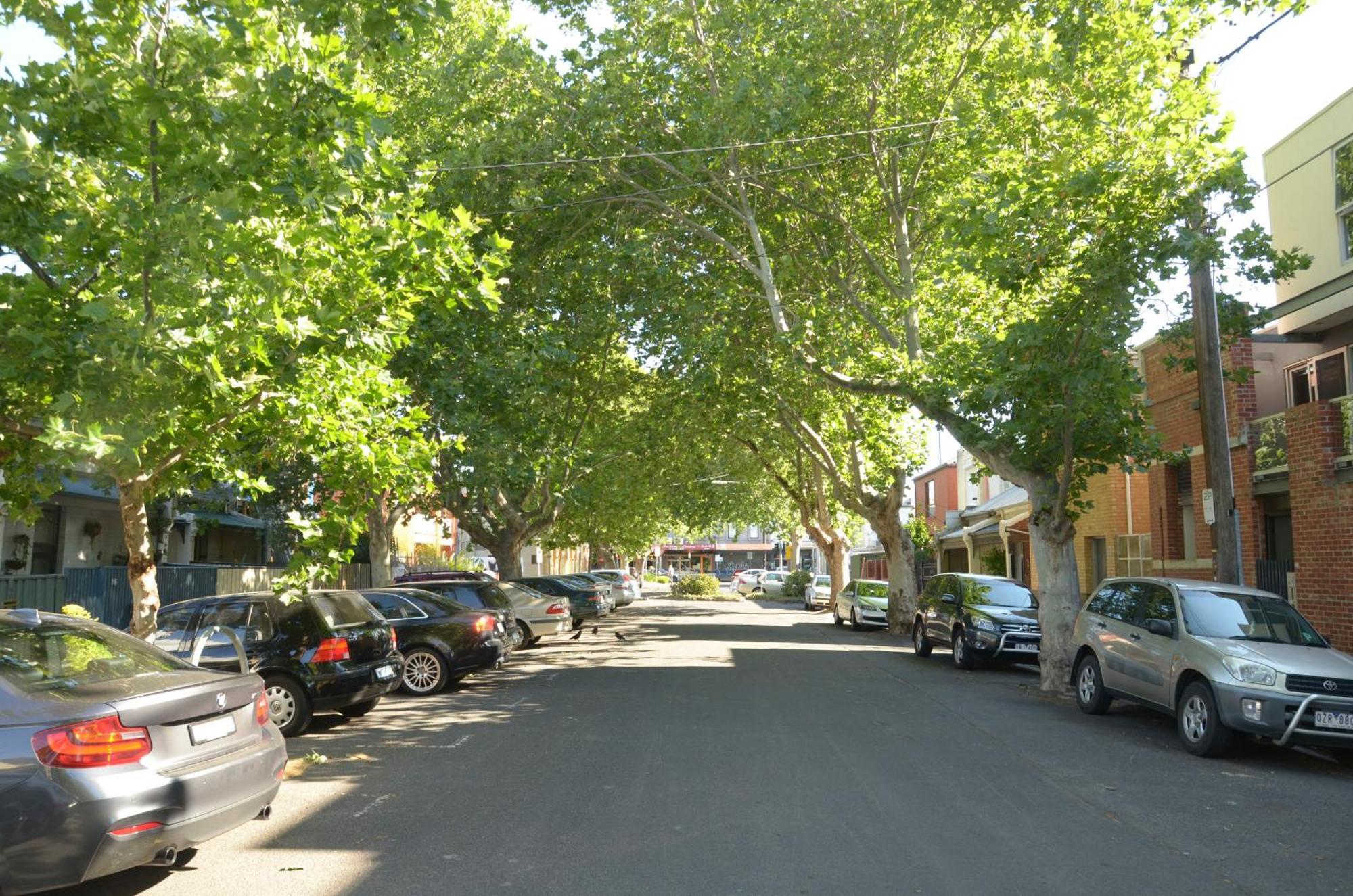 Abbotsford Private Rooms & Pods - 15 Charles Homestay Melbourne Exteriör bild